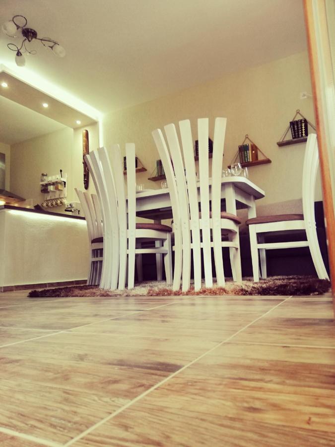 Petrov Apartment Triawna Zewnętrze zdjęcie