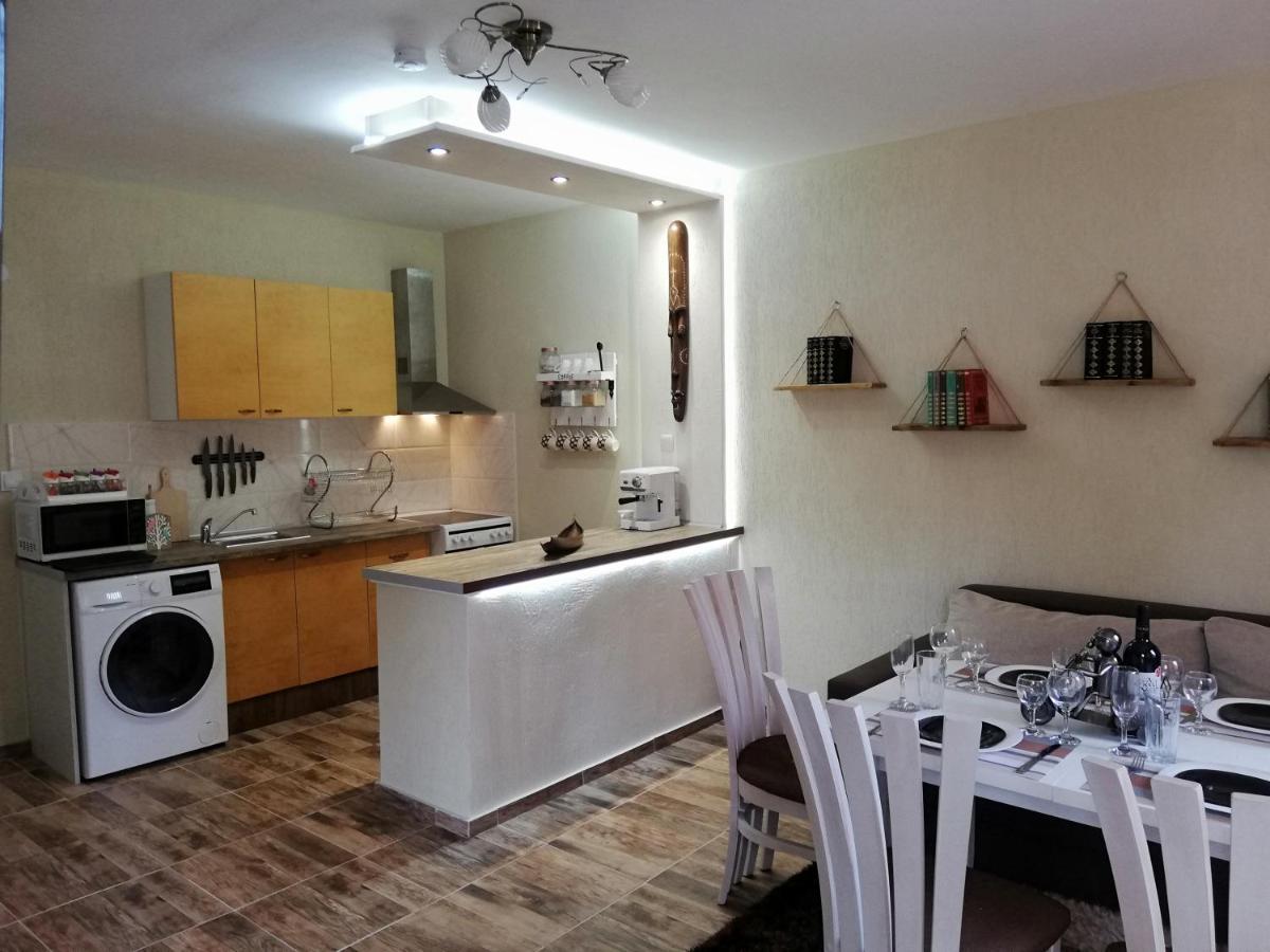 Petrov Apartment Triawna Zewnętrze zdjęcie