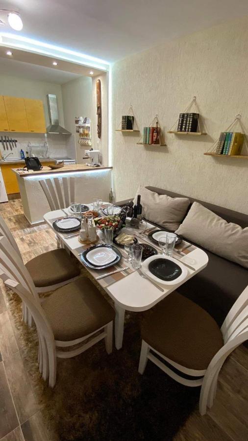 Petrov Apartment Triawna Zewnętrze zdjęcie